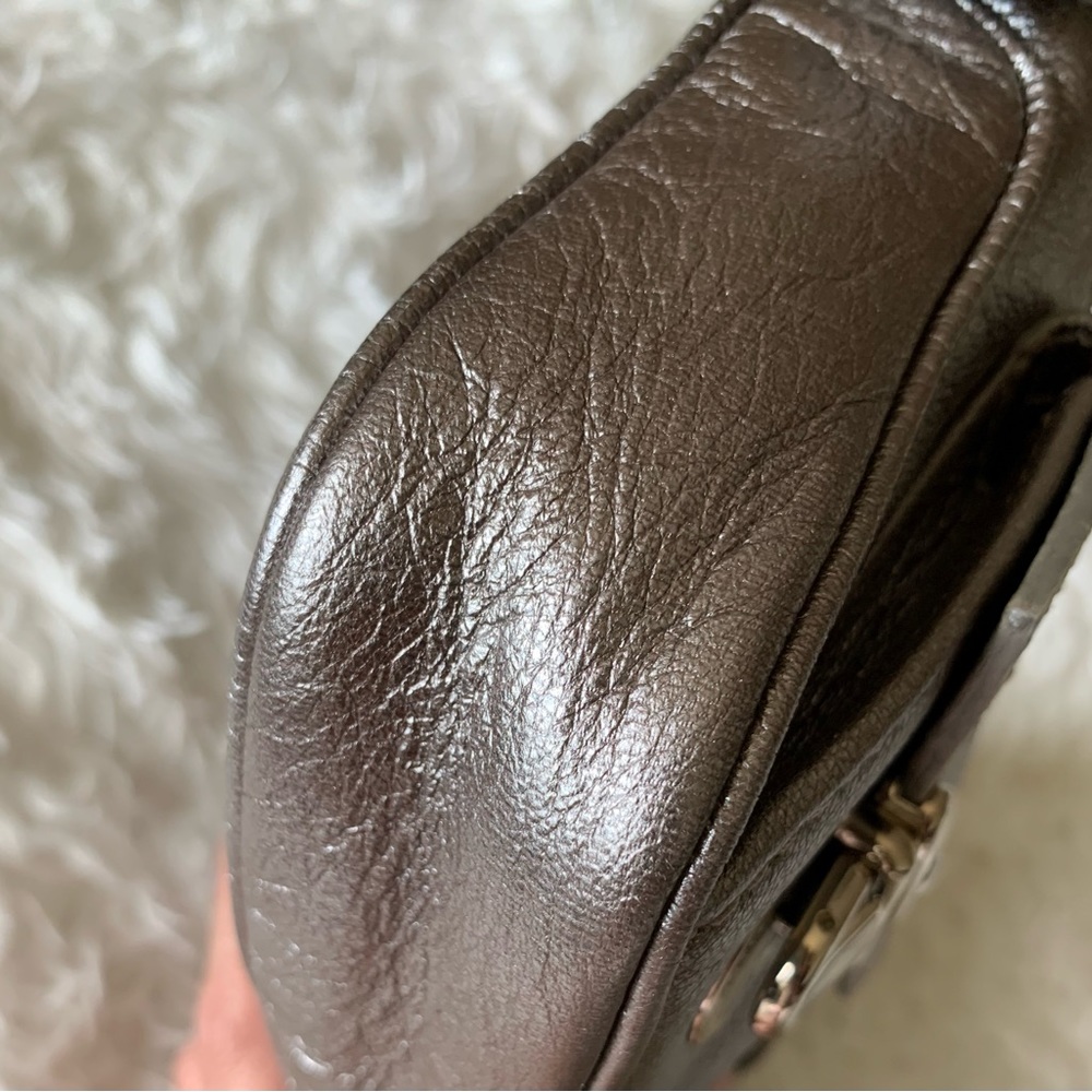 Marc Jacobs Cammie Calf Leather Shoulder Bag - Picture 8 of 11